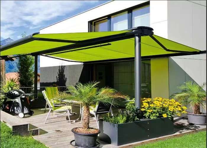 manual retractable awnings